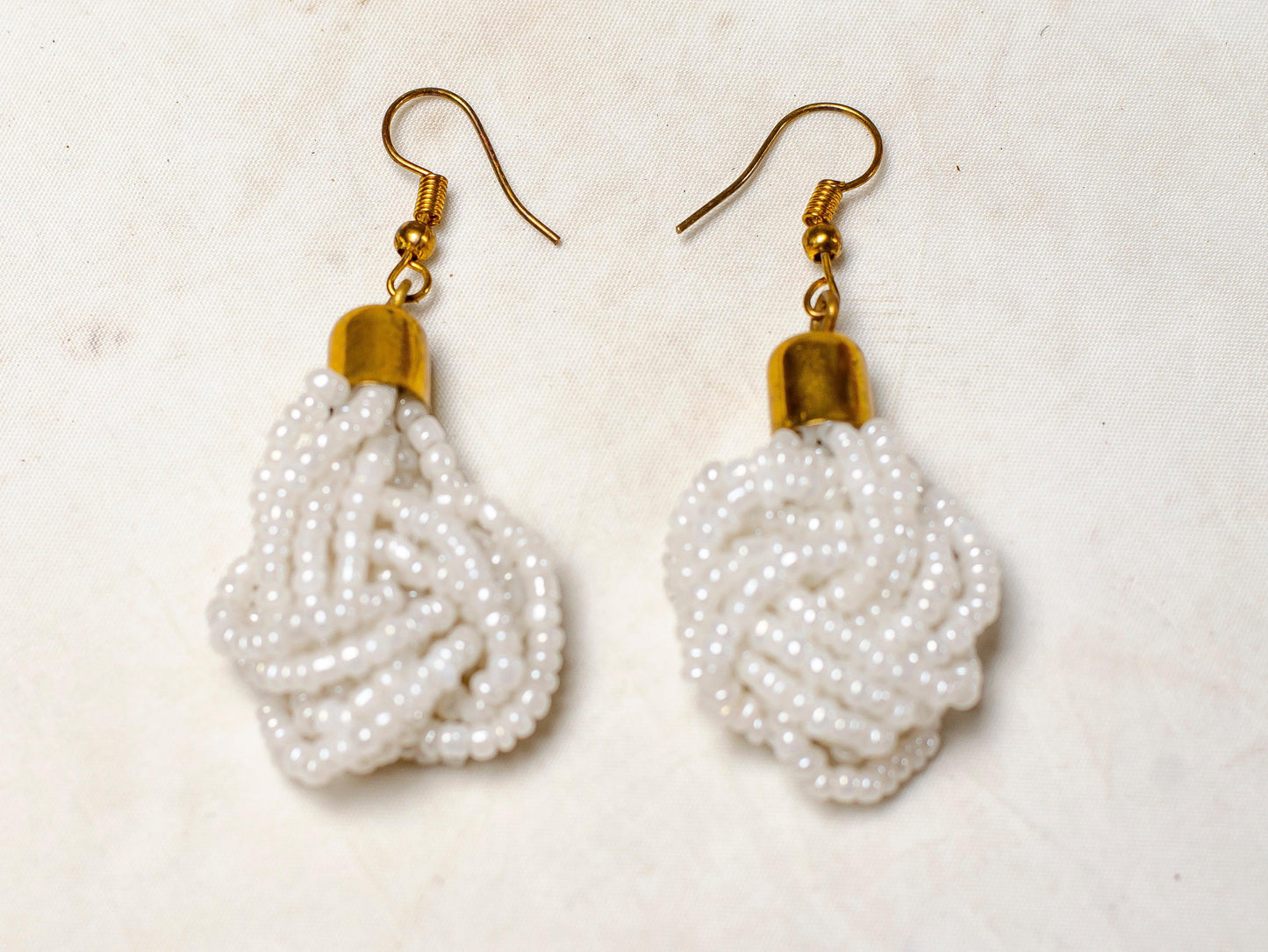 HANDMADE AFRICAN SYTLE FRINGED DANGLE BEAD EARRINGS