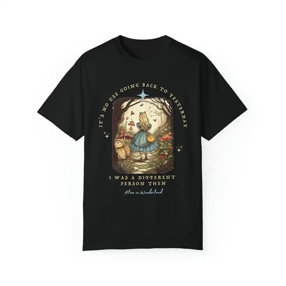 Vintage Alice in Wonderland  T Shirt – Literary Aesthetic Unisex Tee